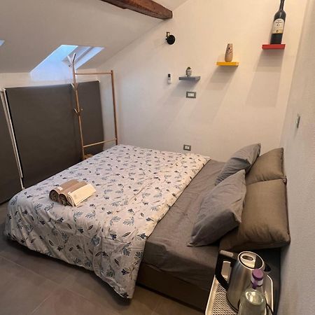 Cosy Nest Apartment Савона Екстер'єр фото